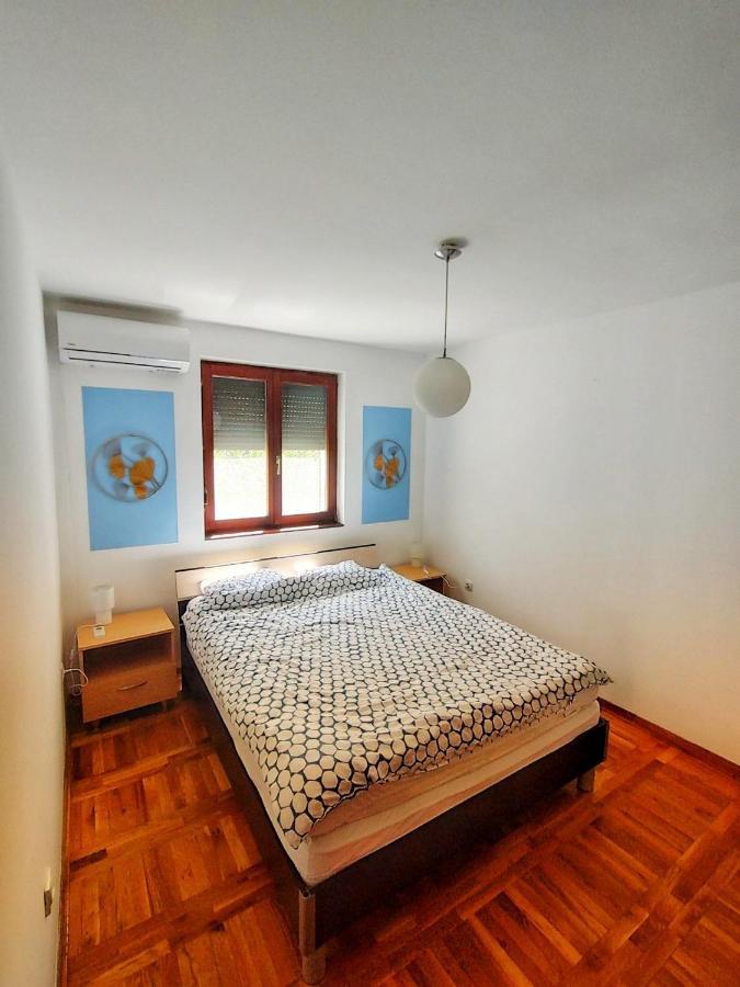 Plavi Apartman Airport 베오그라드 외부 사진
