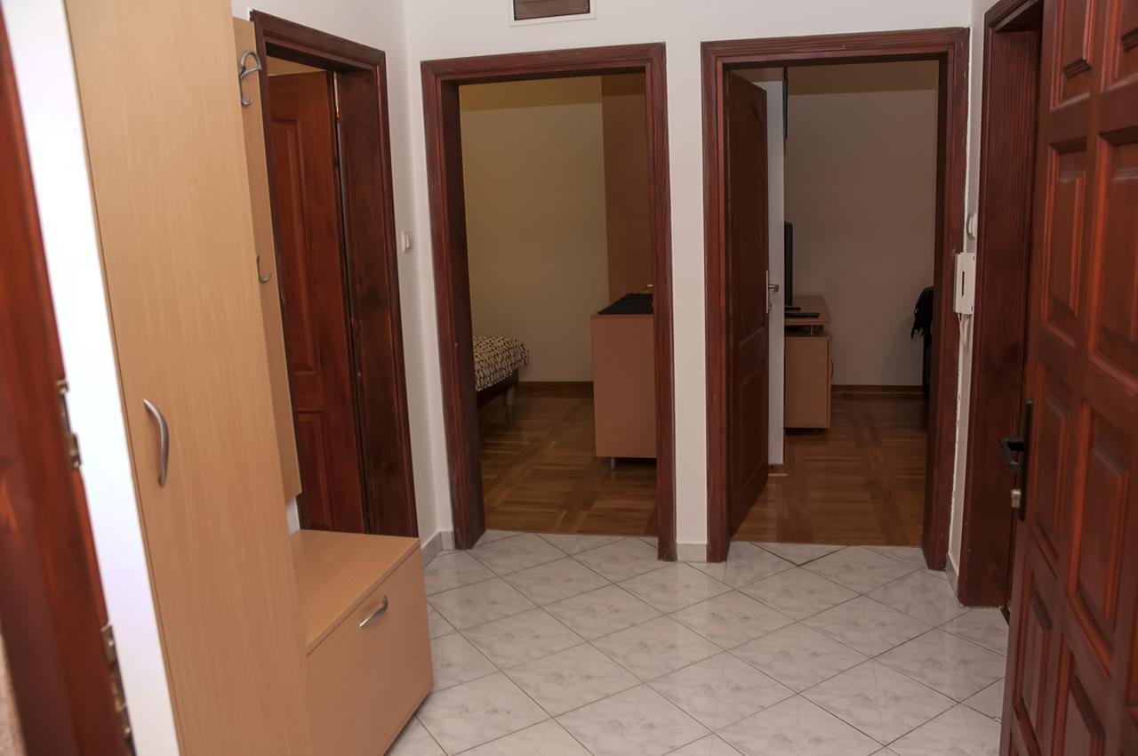 Plavi Apartman Airport 베오그라드 외부 사진
